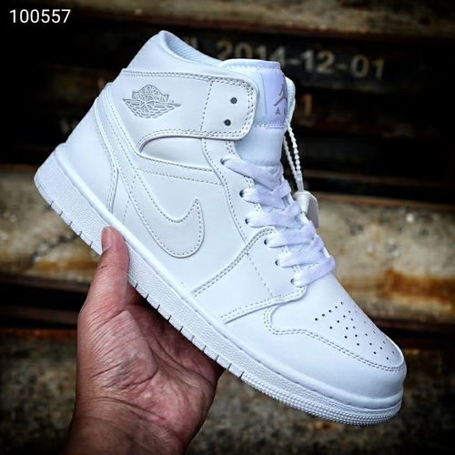 2024年天津潮鞋零售渠道趨勢(shì)分析